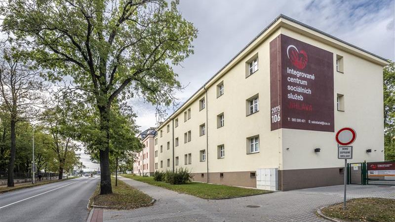 Soud poslal ředitelku jihlavských sociálních služeb do vazby